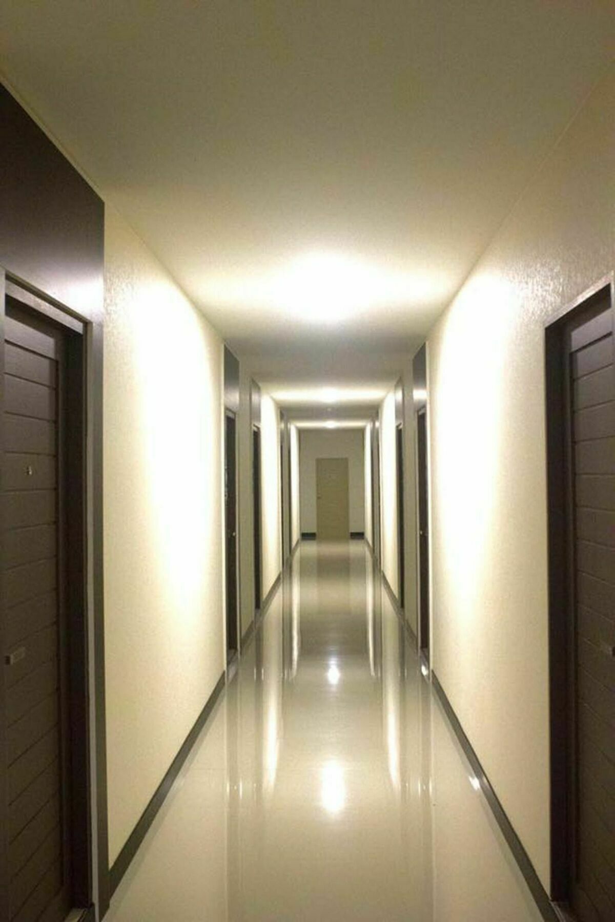 Trimm Hotel Csanthaburi Kültér fotó