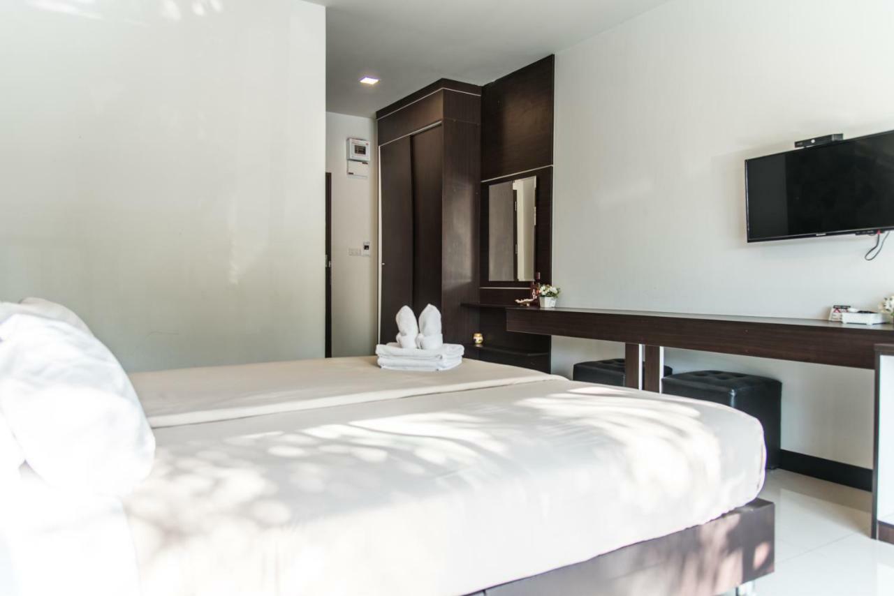 Trimm Hotel Csanthaburi Kültér fotó